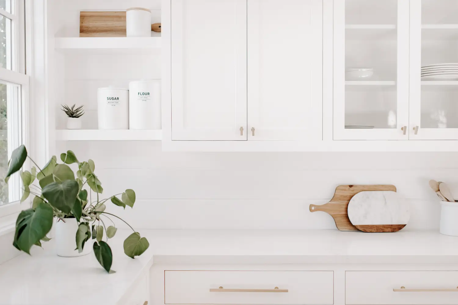 The Listing Stylists - How to stage a Kitchen for sale